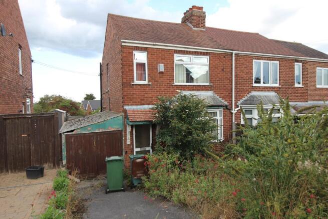 2 bed property, in Ashforth Avenue, £129,950