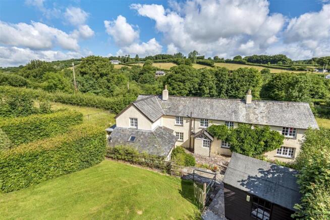 5 bed property, in Withypool, £775,000