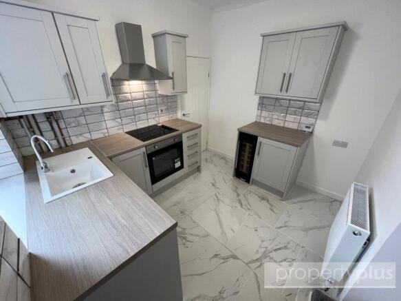 Land, in Maddox Street, £125,000