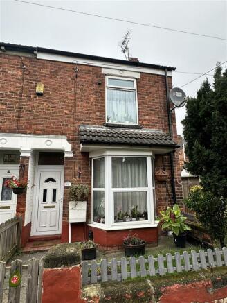 3 bed property, in Suffolk Terrace, £115,000
