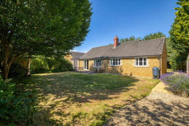 4 bed property, in Alma Field, £650,000