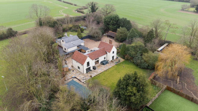 8 bed property, in The Street, £2,000,000