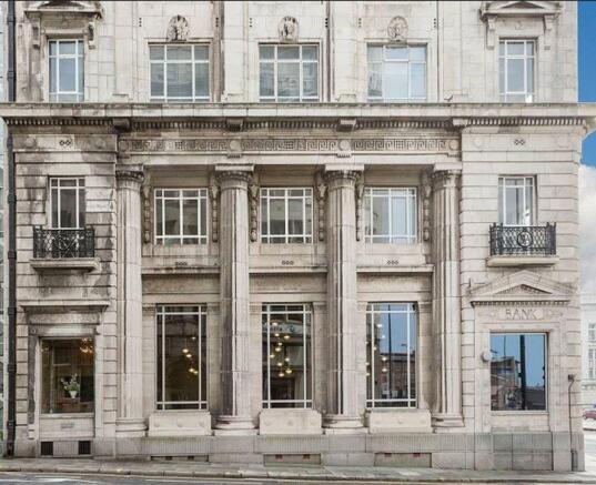 1 bed property, in Water Street, £130,000