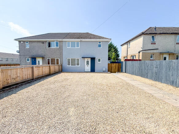 3 bed property, in Greenhill Place, £160,000