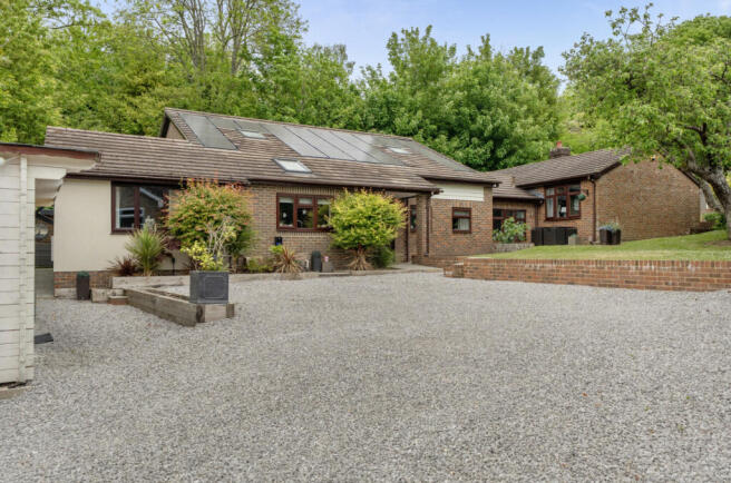 5 bed property, in Legion Lane, £1,000,000