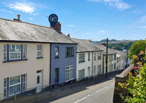 3 bed property, in Furzebeam Terrace, £199,000