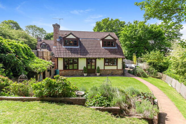 3 bed property, in Nalders Road, £650,000