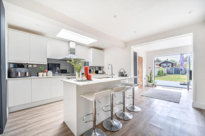 3 bed property, in Canning Road, £580,000