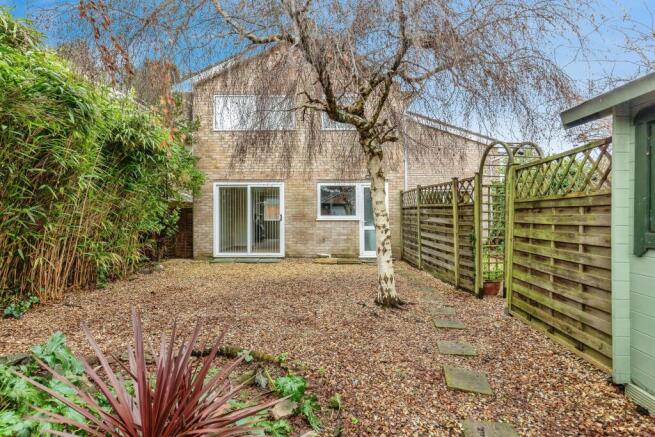 3 bed property, in Godwin Drive, £425,000