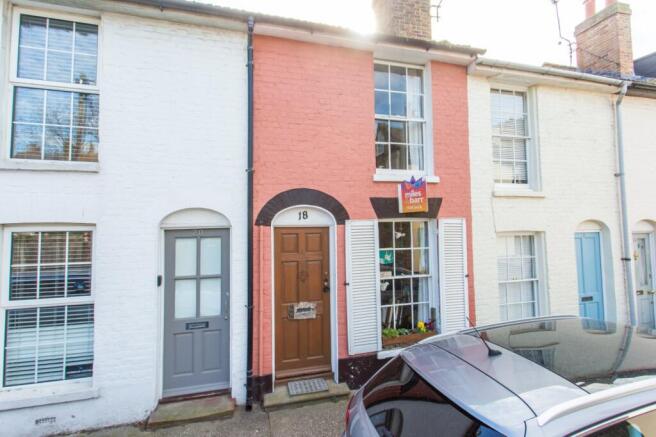 2 bed property, in Woodlawn Street, £360,000