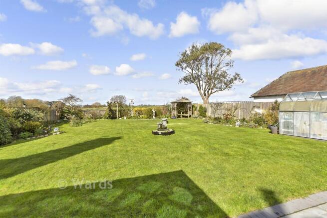 4 bed property, in Madeira Road, £750,000