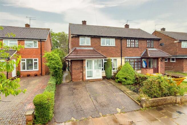3 bed property, in Rodney Avenue, £600,000