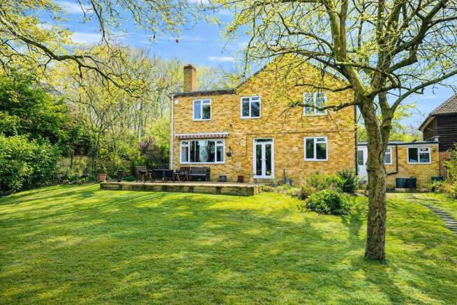5 bed property, in Virginia Water, £1,100,000