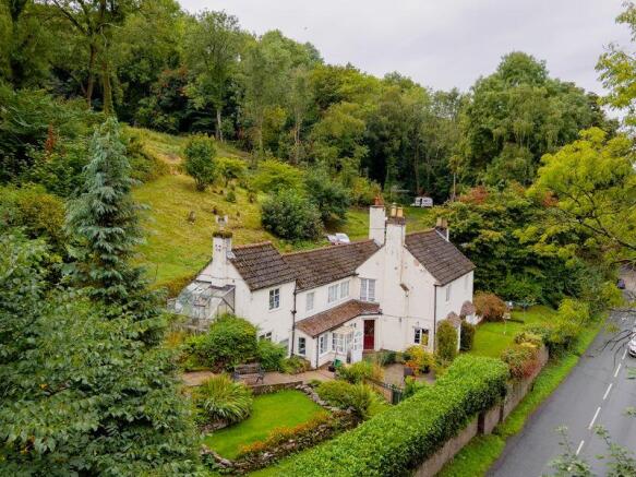 5 bed property, in Ladywood, £675,000