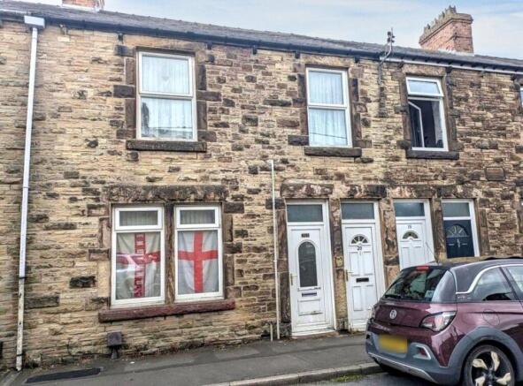 2 bed property, in Hartington Street, £50,000