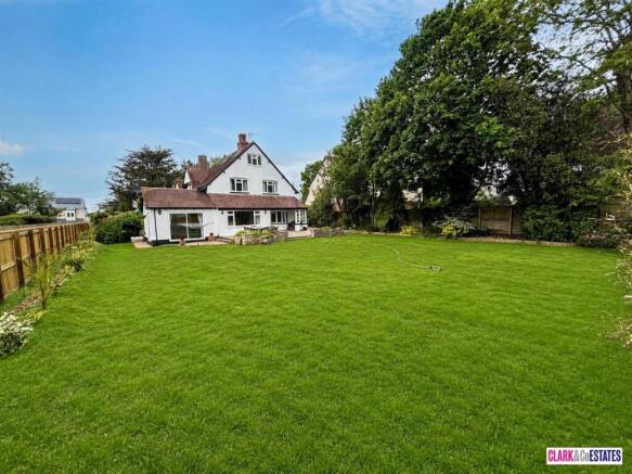 4 bed property, in Camobree House, £1,100,000