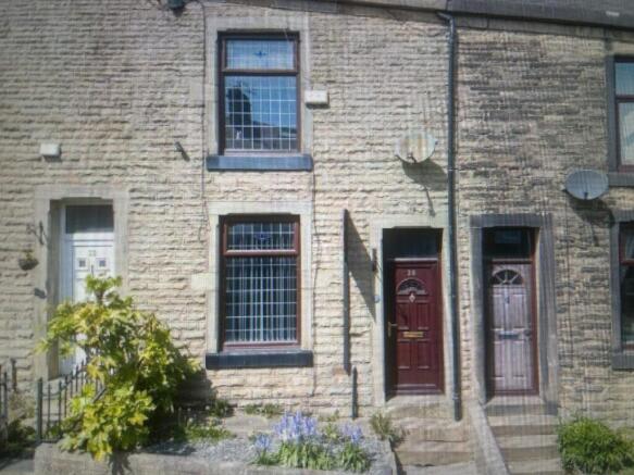 2 bed property, in Major Street, £180,000