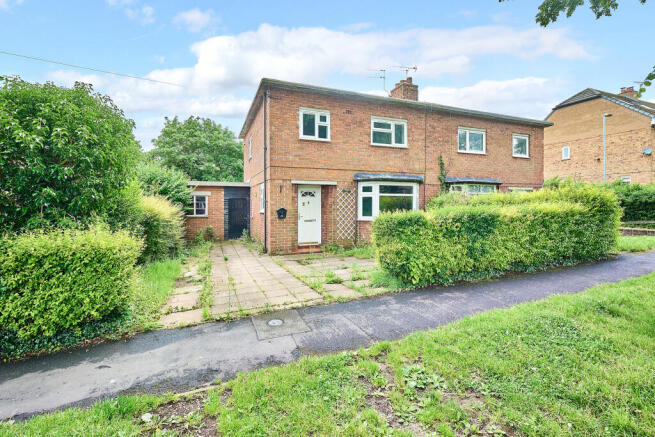 3 bed property, in 59 St. Vincent Road, £100,000