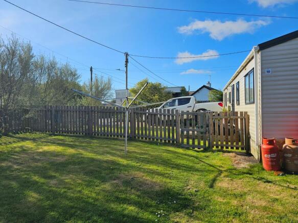 Studio, in Pink Moors, £100,000