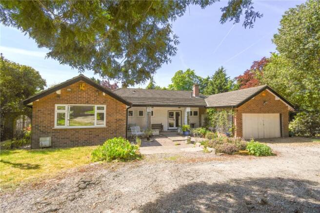 3 bed property, in Vyner Road South, £560,000