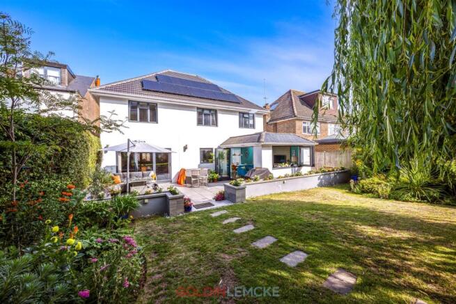 4 bed property, in Vallance Gardens, £2,000,000