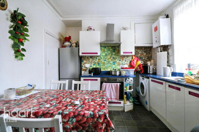 3 bed property, in Milan Road, £150,000