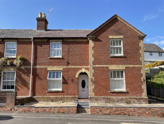 3 bed property, in Shaftesbury Road, £339,000