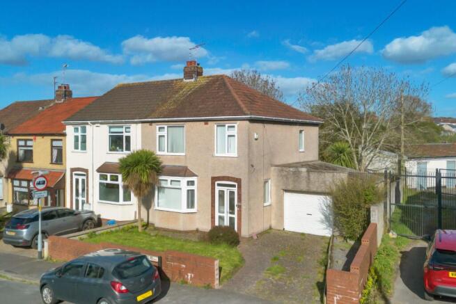 3 bed property, in Bristol BS5, £370,000