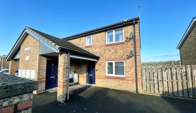 Studio, in Charlaw Close, £45,000
