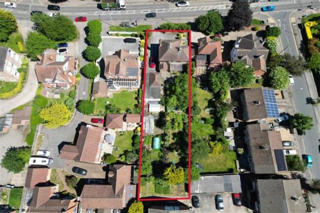 4 bed property, in Loughborough Road, £600,000