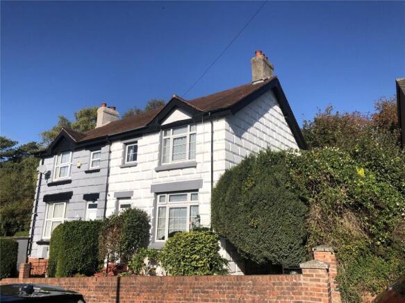 3 bed property, in Rock Lane, £149,950