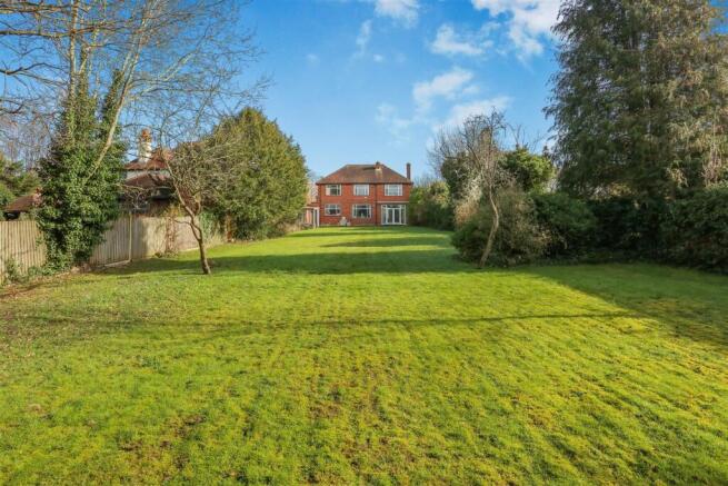 4 bed property, in Burdon Lane, £1,400,000