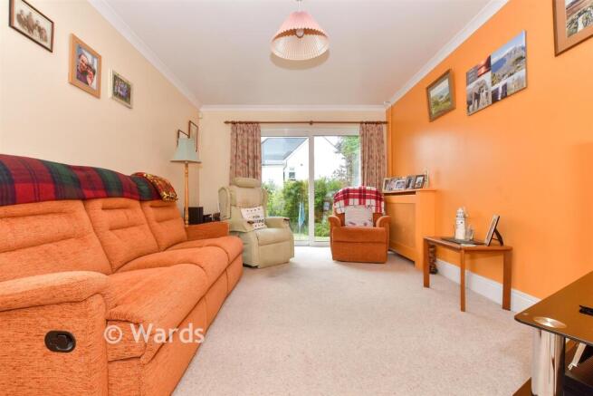 3 bed property, in Sandwich Road, £400,000