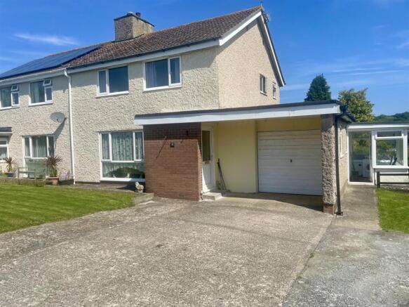3 bed property, in Cae Morley, £245,000