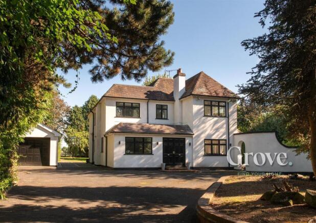 4 bed property, in Worcester Road, £1,300,000