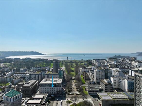 1 bed property, in Notte Street, £140,000