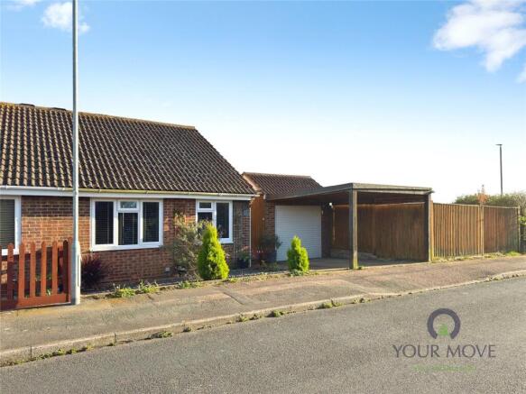 2 bed property, in Fern Close, £275,000