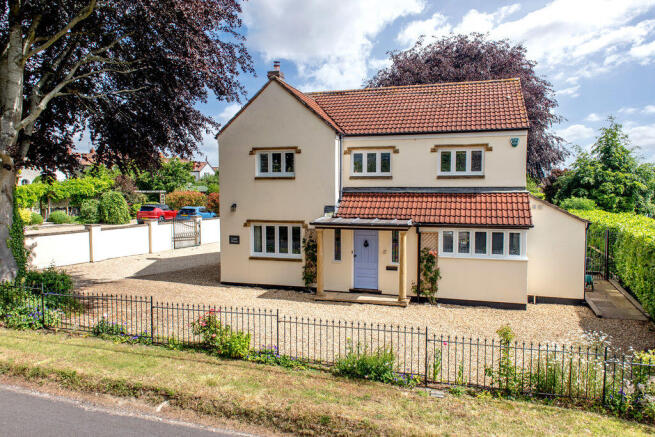 4 bed property, in Stoney Lane, £700,000