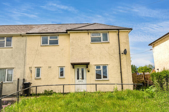 3 bed property, in 34 High Nash, £85,000