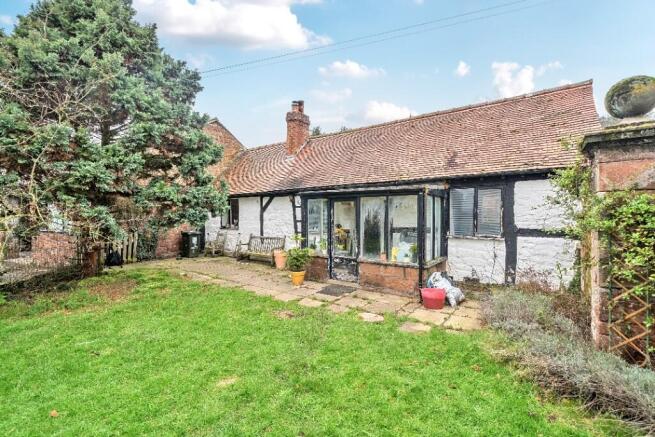 3 bed property, in Greenwood Cottage, £750,000
