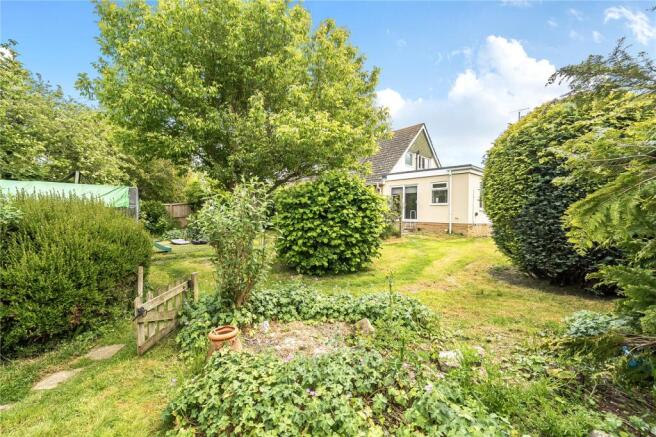 3 bed property, in Boness Road, £385,000