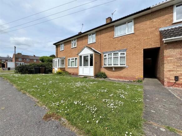 3 bed property, in Arlescote Road, £240,000