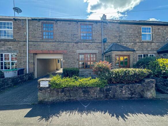 3 bed property, in The Leazes, £185,000