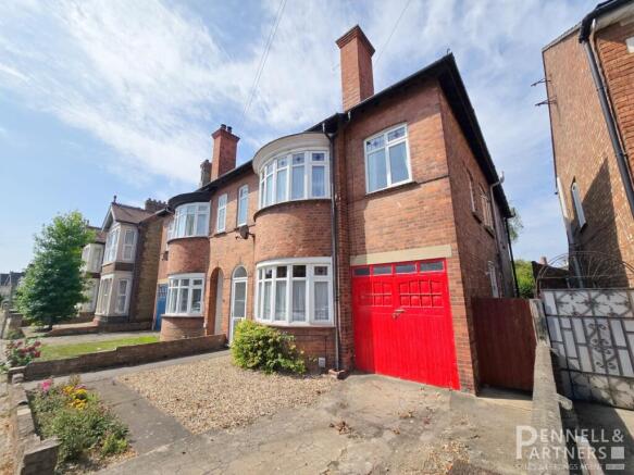 4 bed property, in Fletton Avenue, £350,000