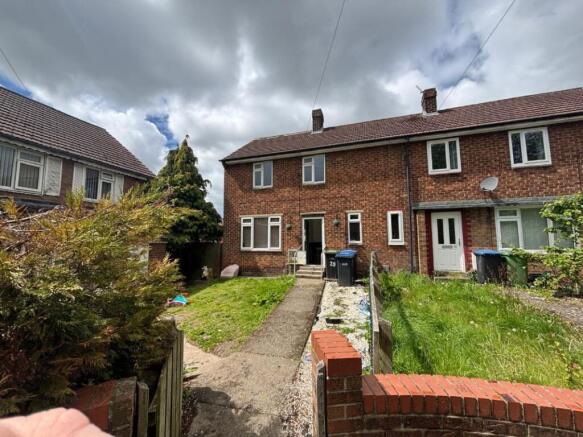 2 bed property, in 29 Fir Tree, £48,000