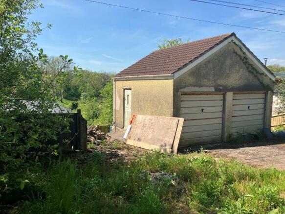 Land, in Plot Of Land With Planning Permission, £200,000