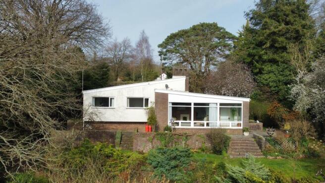3 bed property, in Higher Metcombe, £650,000