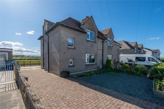 3 bed property, in Jutland Avenue, £190,000