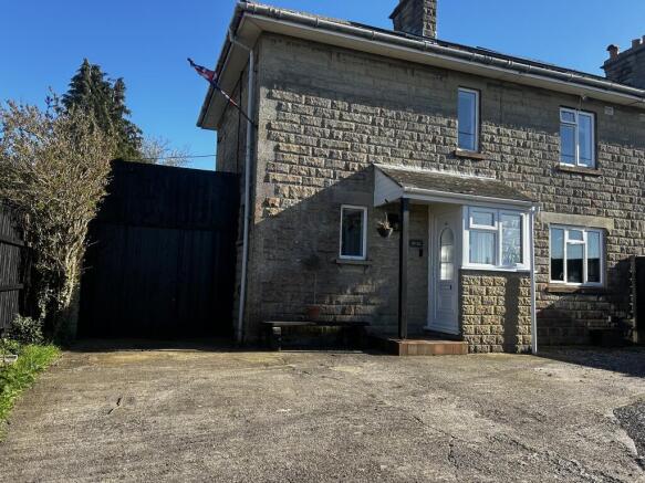 3 bed property, in West Street, £260,000
