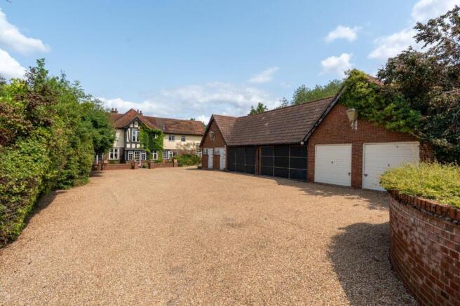 5 bed property, in Layer Rd, £1,100,000
